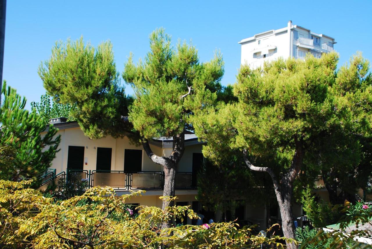 Perrozzi 3*